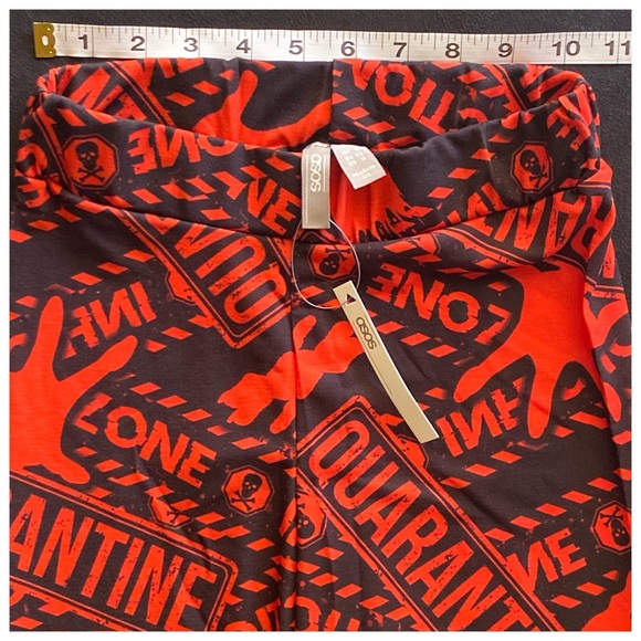 ASOS Zombie caution-tape leggings - Picture 7 of 9